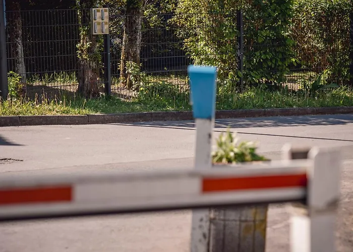 Sonnenstube - Westbalkon, Ruhige Lage, Sauna, Pool, Seenaehe, Dachterrasse Möhnesee