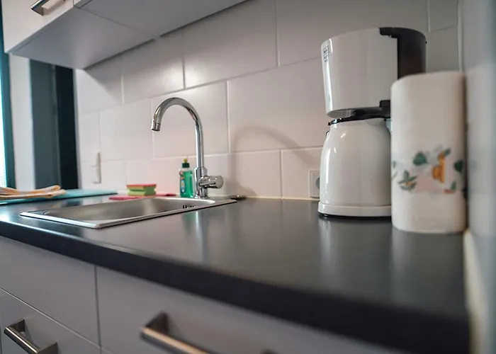 Sonnenstube - Westbalkon, Ruhige Lage, Sauna, Pool, Seenaehe, Dachterrasse Appartement Möhnesee